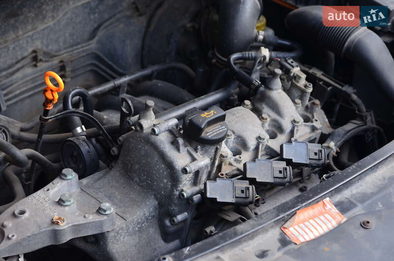 Хэтчбек Volkswagen Fox 2005 в Хусте