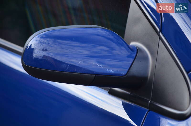 Хэтчбек Volkswagen Fox 2005 в Хусте