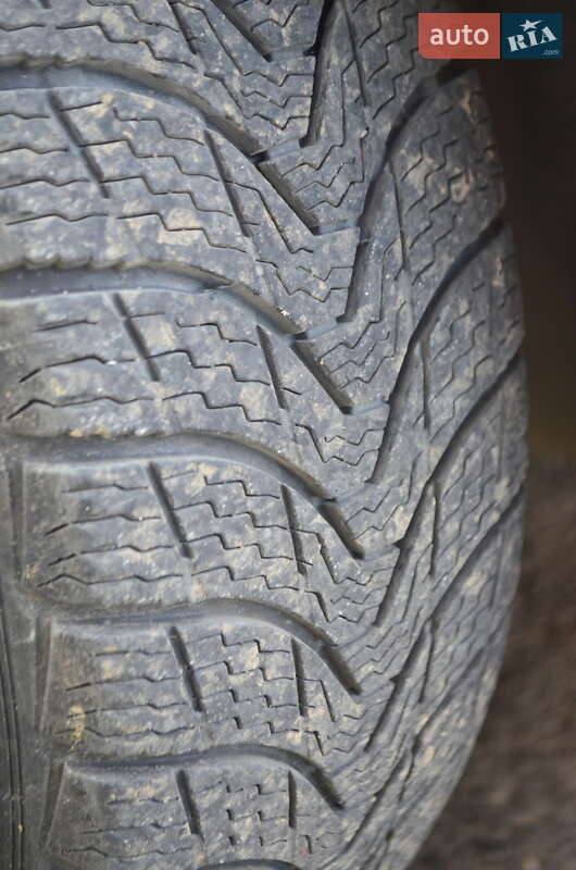 Хэтчбек Volkswagen Fox 2005 в Хусте