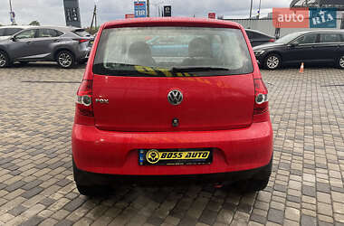 Хэтчбек Volkswagen Fox 2005 в  фото 6 Хэтчбек Volkswagen Fox 2005 в