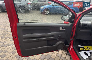 Хэтчбек Volkswagen Fox 2005 в  фото 11 Хэтчбек Volkswagen Fox 2005 в