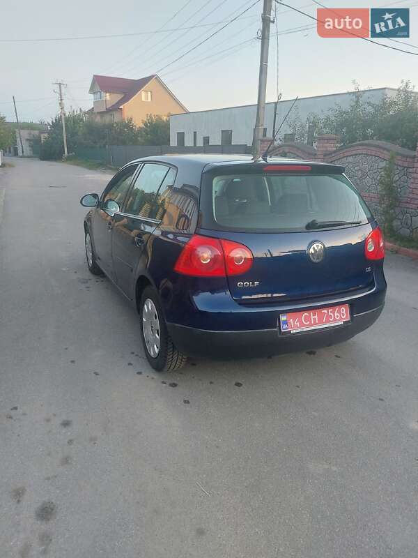 Хэтчбек Volkswagen Gol 2005 в Калиновке
