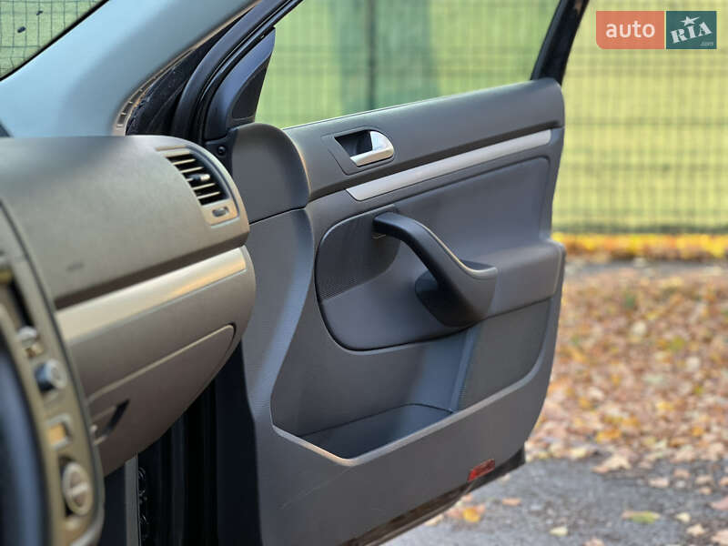 Хетчбек Volkswagen Gol 2010 в Тернополі