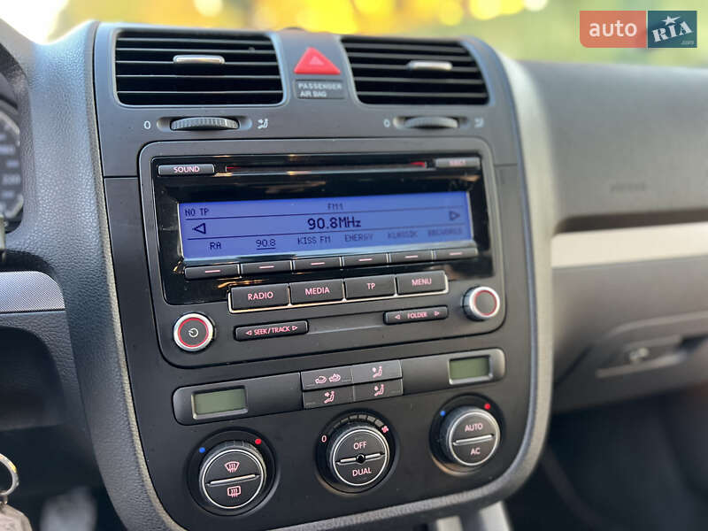 Хетчбек Volkswagen Gol 2010 в Тернополі