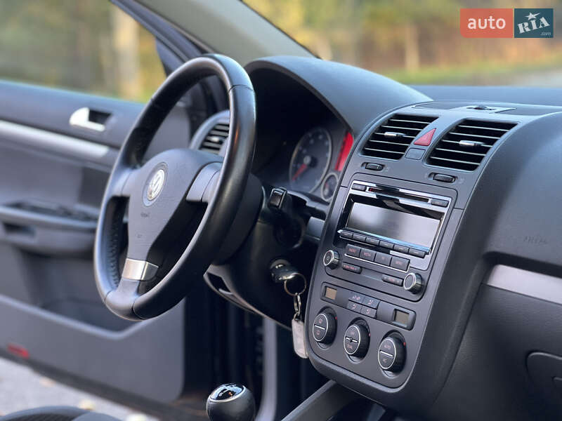 Хетчбек Volkswagen Gol 2010 в Тернополі