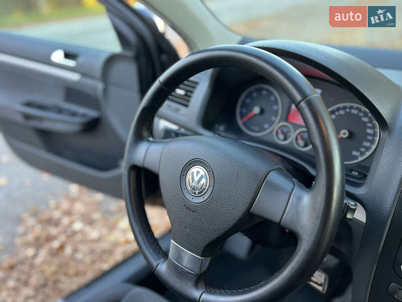 Хетчбек Volkswagen Gol 2010 в Тернополі