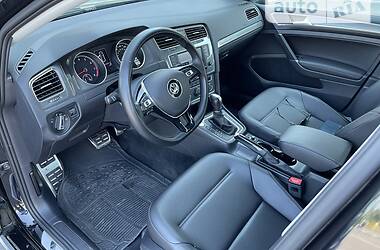 Универсал Volkswagen Golf Alltrack 2016 в Днепре