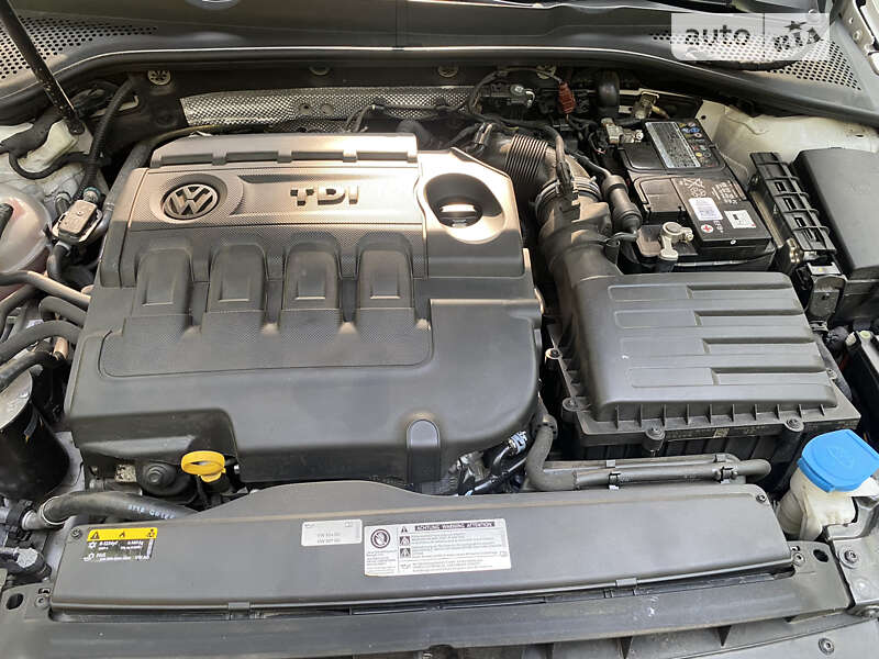 Универсал Volkswagen Golf Alltrack 2018 в Житомире