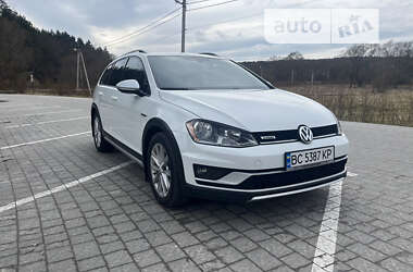 Универсал Volkswagen Golf Alltrack 2017 в Львове