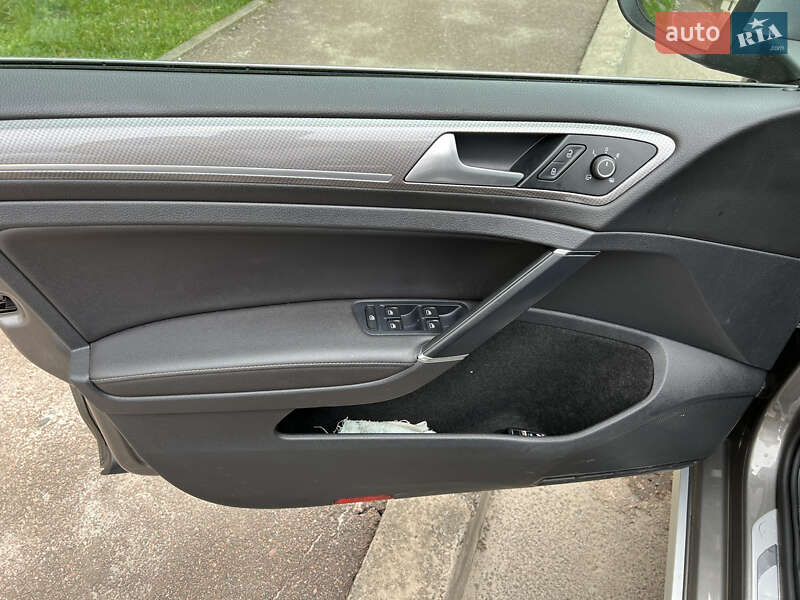 Універсал Volkswagen Golf Alltrack 2015 в Дрогобичі фото 13 Універсал Volkswagen Golf Alltrack 2015 в Дрогобичі