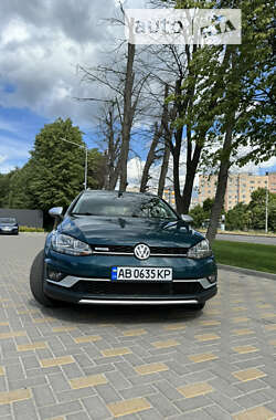 Універсал Volkswagen Golf Alltrack 2017 в Вінниці