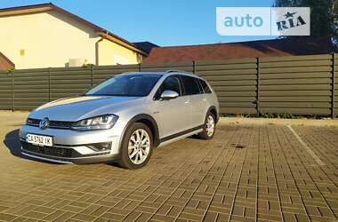 Универсал Volkswagen Golf Alltrack 2016 в Черкассах