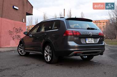 Універсал Volkswagen Golf Alltrack 2016 в Кривому Розі