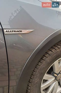 Универсал Volkswagen Golf Alltrack 2016 в 