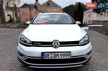 Універсал Volkswagen Golf Alltrack 2015 в Кременці