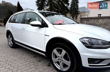 Універсал Volkswagen Golf Alltrack 2015 в Кременці