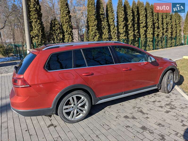 Volkswagen Golf Alltrack 2015
