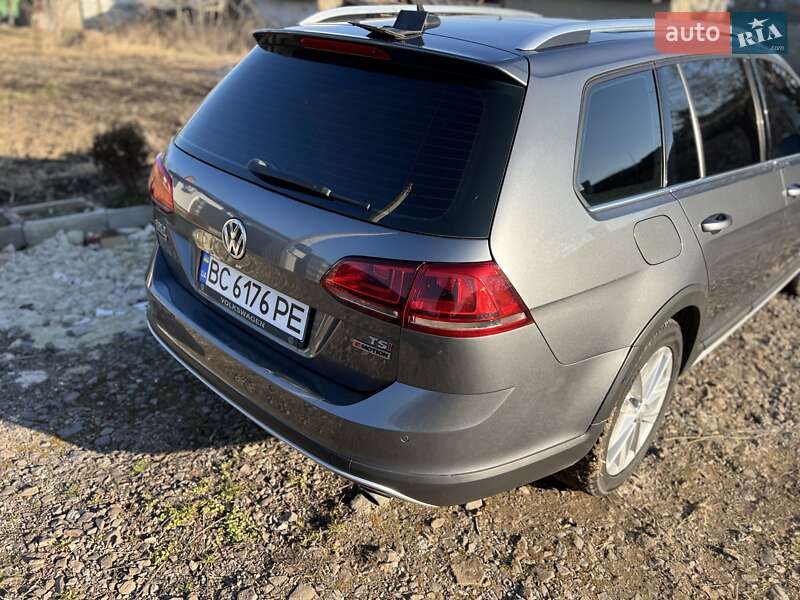 Універсал Volkswagen Golf Alltrack 2017 в Львові