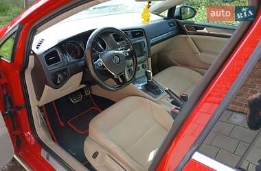 Універсал Volkswagen Golf Alltrack 2016 в 