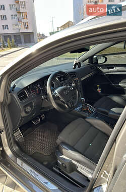 Универсал Volkswagen Golf Alltrack 2016 в 