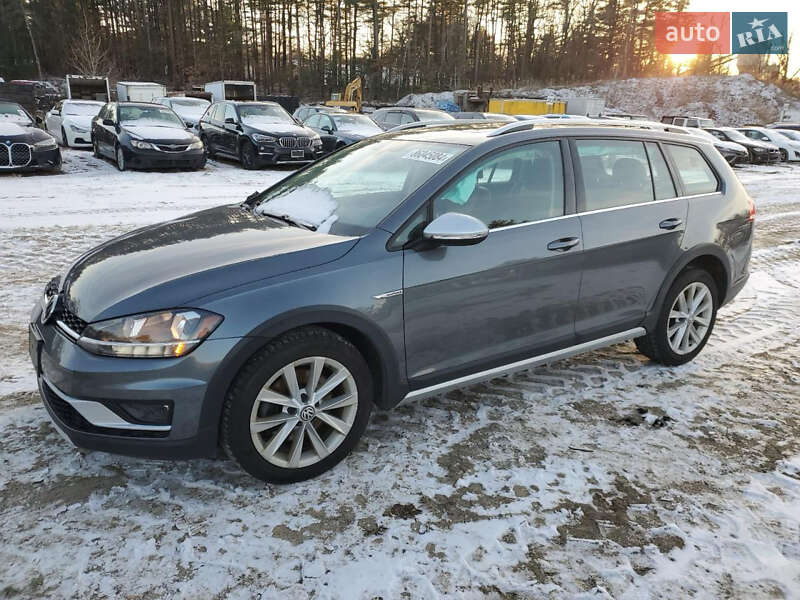Универсал Volkswagen Golf Alltrack 2019 в 