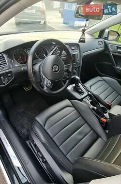 Універсал Volkswagen Golf Alltrack 2017 в 
