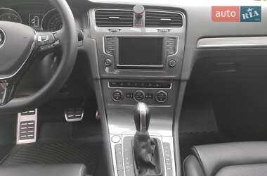 Універсал Volkswagen Golf Alltrack 2017 в 