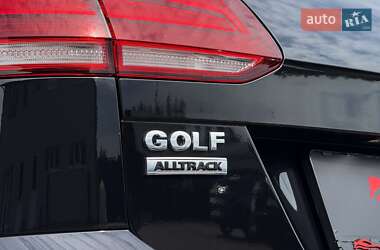 Універсал Volkswagen Golf Alltrack 2018 в 
