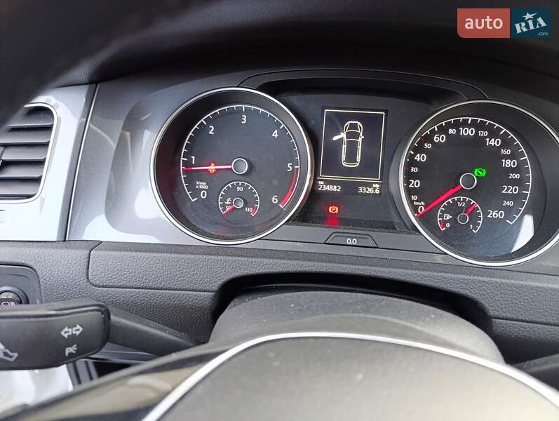 Универсал Volkswagen Golf Alltrack 2016 в Житомире