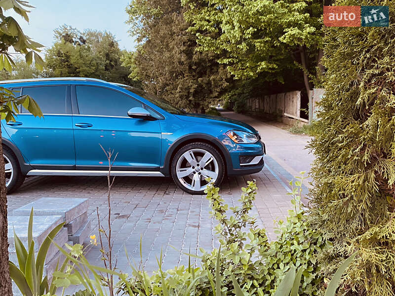 Volkswagen Golf Alltrack 2016 Volkswagen Golf Alltrack 2016