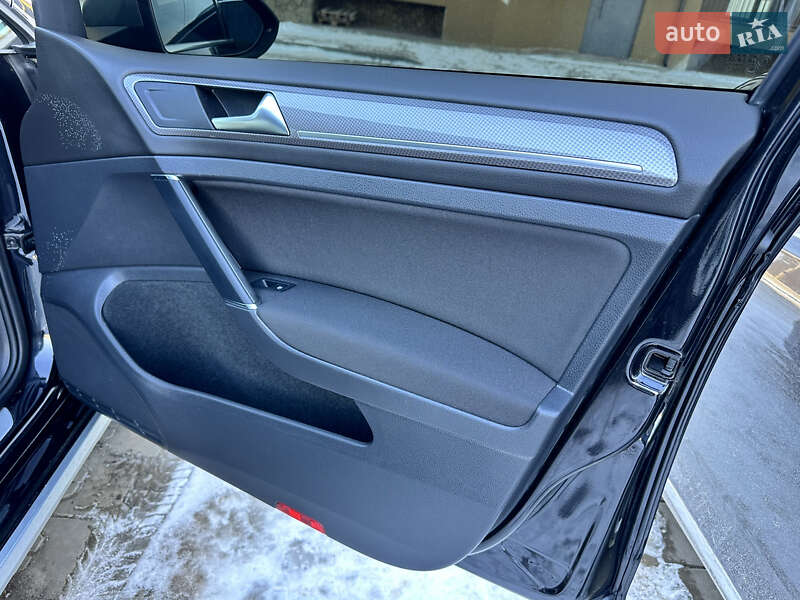 Универсал Volkswagen Golf Alltrack 2018 в Луцке фото 44 Универсал Volkswagen Golf Alltrack 2018 в Луцке