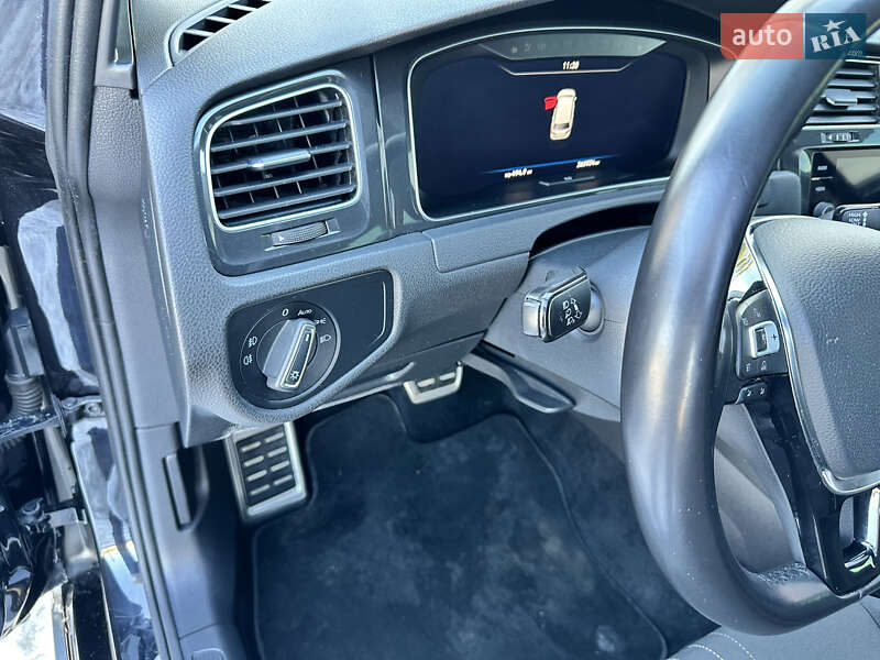 Универсал Volkswagen Golf Alltrack 2018 в Луцке фото 51 Универсал Volkswagen Golf Alltrack 2018 в Луцке