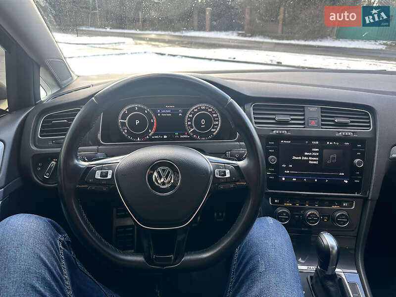 Универсал Volkswagen Golf Alltrack 2018 в Луцке фото 58 Универсал Volkswagen Golf Alltrack 2018 в Луцке