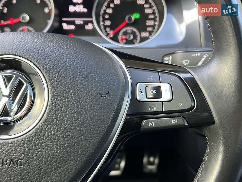 Універсал Volkswagen Golf Alltrack 2019 в Львові