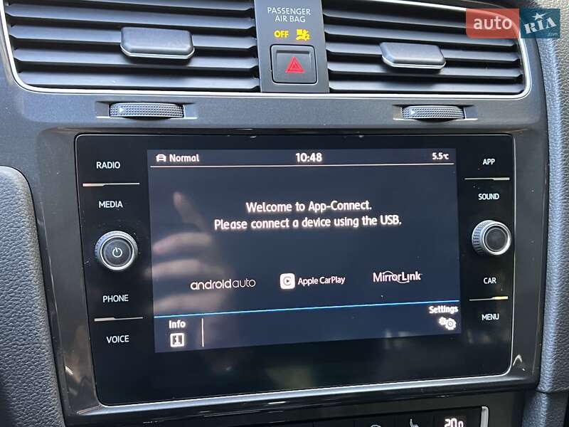 Універсал Volkswagen Golf Alltrack 2019 в Львові