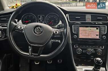 Универсал Volkswagen Golf Alltrack 2016 в 