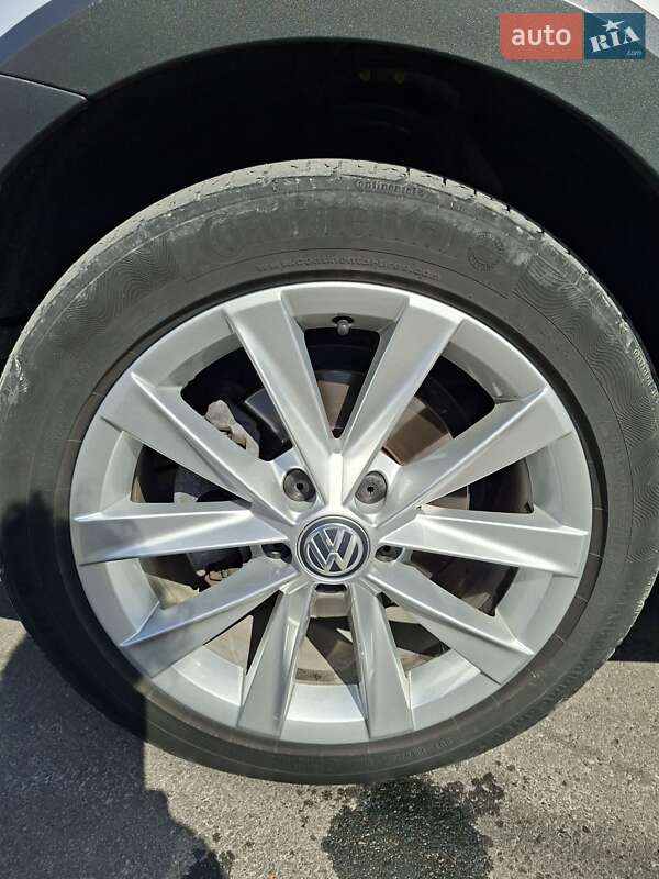 Универсал Volkswagen Golf Alltrack 2018 в Борщеве