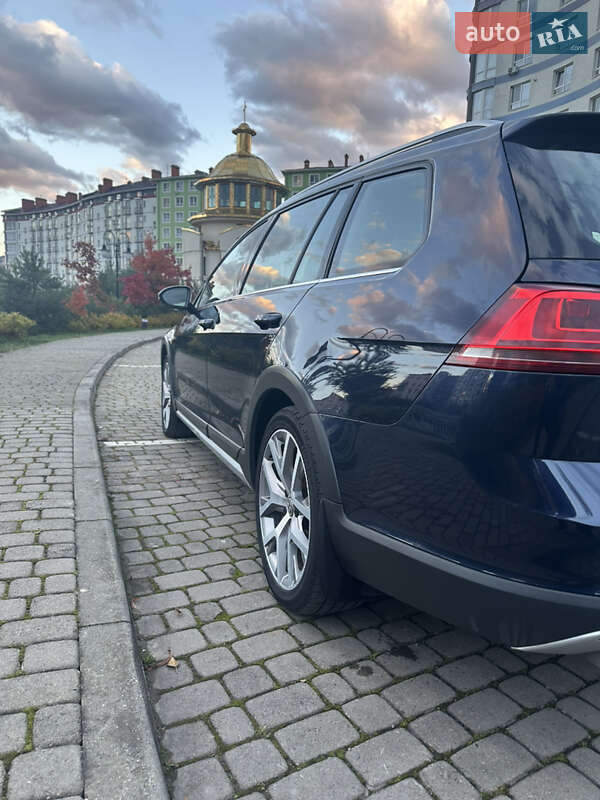 Универсал Volkswagen Golf Alltrack 2016 в Ивано-Франковске