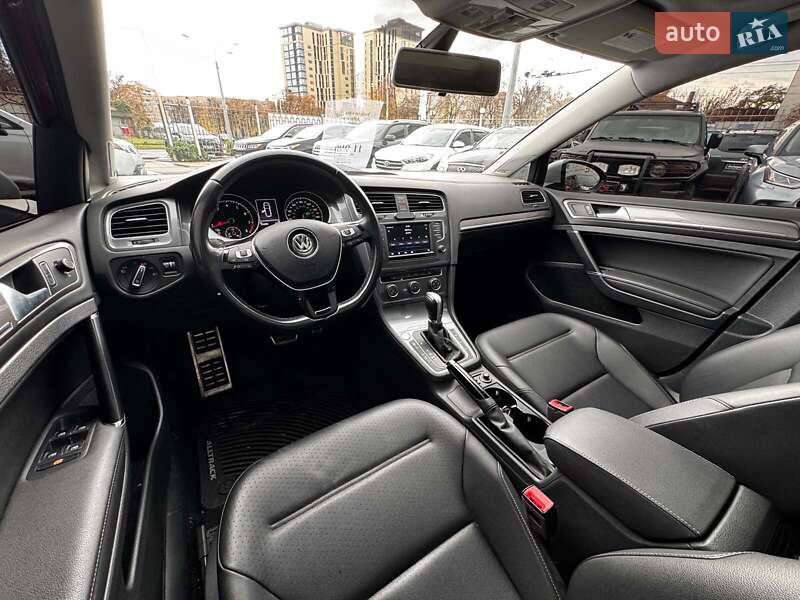 Універсал Volkswagen Golf Alltrack 2016 в Харкові