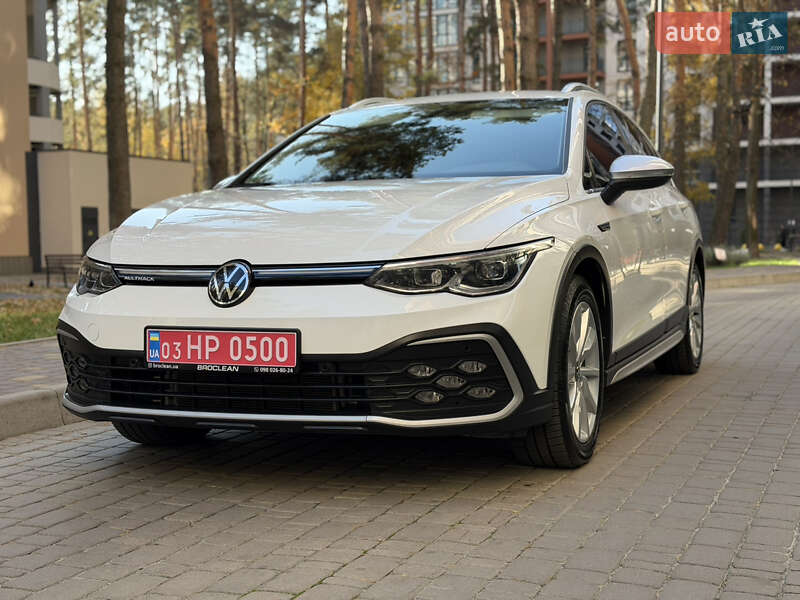 Универсал Volkswagen Golf Alltrack 2023 в Броварах
