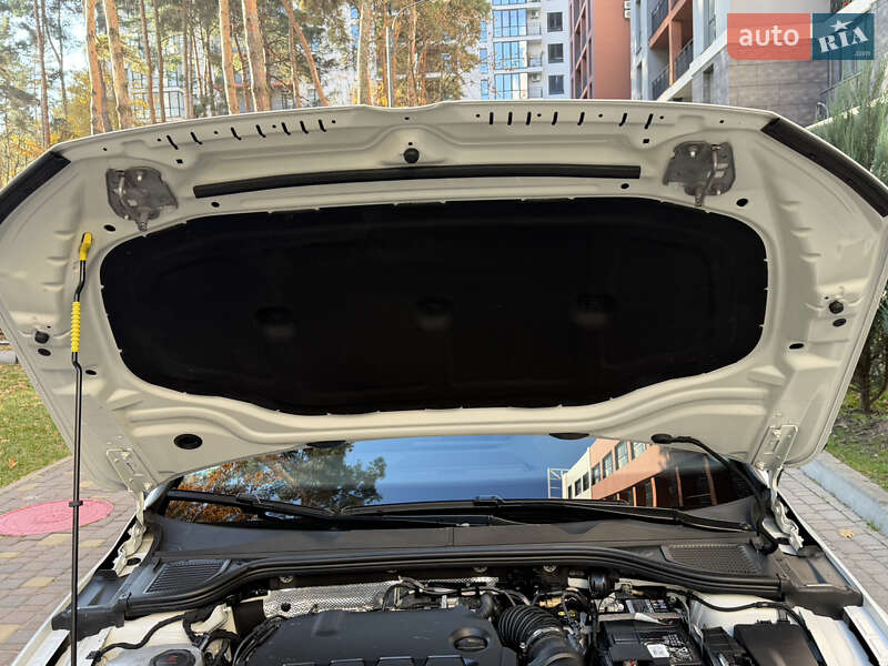 Универсал Volkswagen Golf Alltrack 2023 в Броварах