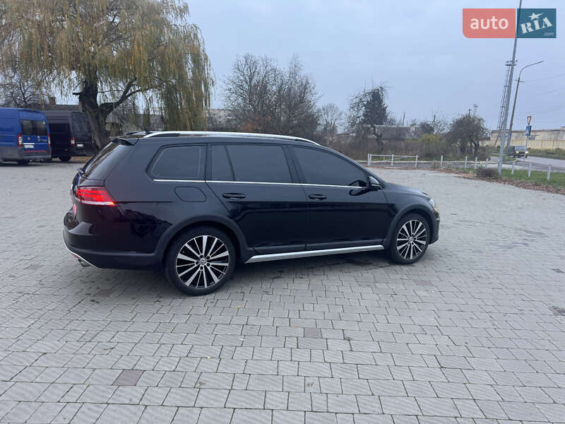 Универсал Volkswagen Golf Alltrack 2019 в Владимире фото 14 Универсал Volkswagen Golf Alltrack 2019 в Владимире