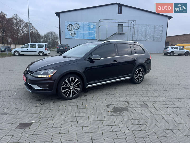 Универсал Volkswagen Golf Alltrack 2019 в Владимире фото 26 Универсал Volkswagen Golf Alltrack 2019 в Владимире