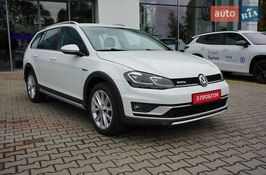Універсал Volkswagen Golf Alltrack 2017 в Житомирі