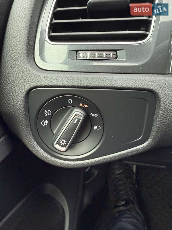 Универсал Volkswagen Golf Alltrack 2020 в Луцке фото 12 Универсал Volkswagen Golf Alltrack 2020 в Луцке