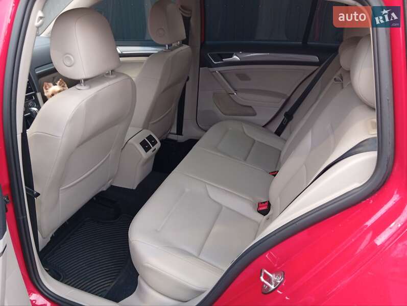 Универсал Volkswagen Golf Alltrack 2019 в Днепре