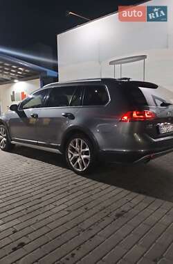 Универсал Volkswagen Golf Alltrack 2016 в Тернополе