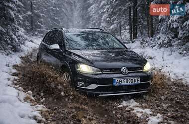 Универсал Volkswagen Golf Alltrack 2016 в Хмельнике