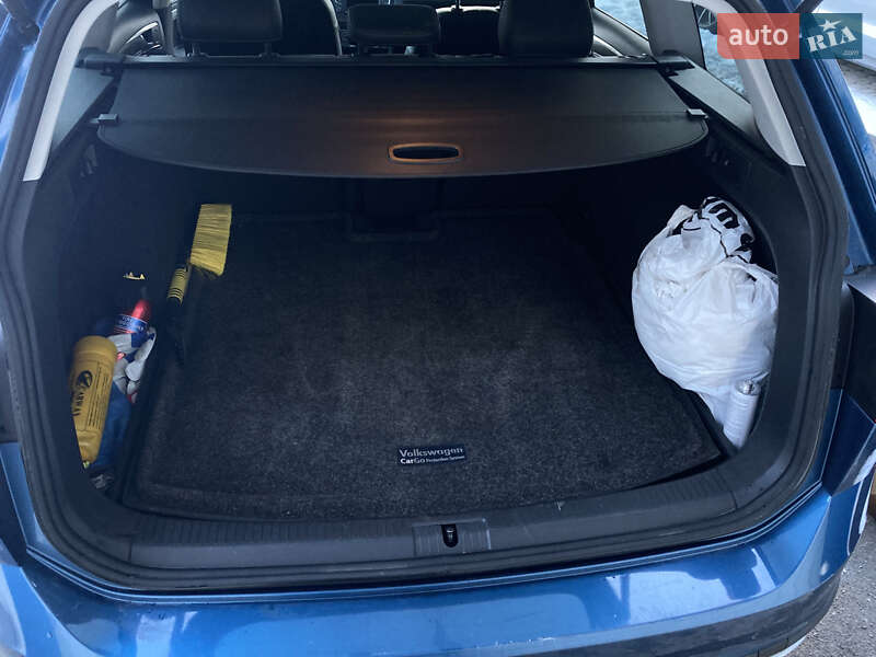 Универсал Volkswagen Golf Alltrack 2017 в Ровно