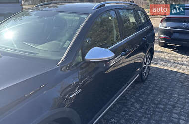 Универсал Volkswagen Golf Alltrack 2019 в Львове